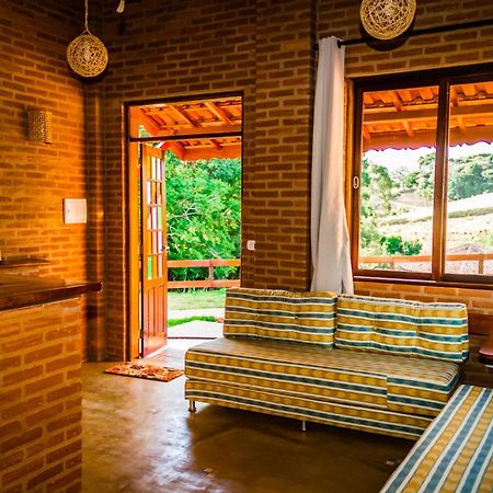 Encantos Do Vale Pousada E Spa Cultural บูเอโนบรันเดา ห้อง รูปภาพ